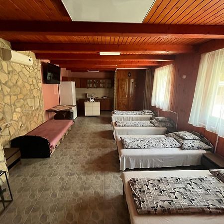 Tiszavirag Apartman Tiszakeszi Zewnętrze zdjęcie