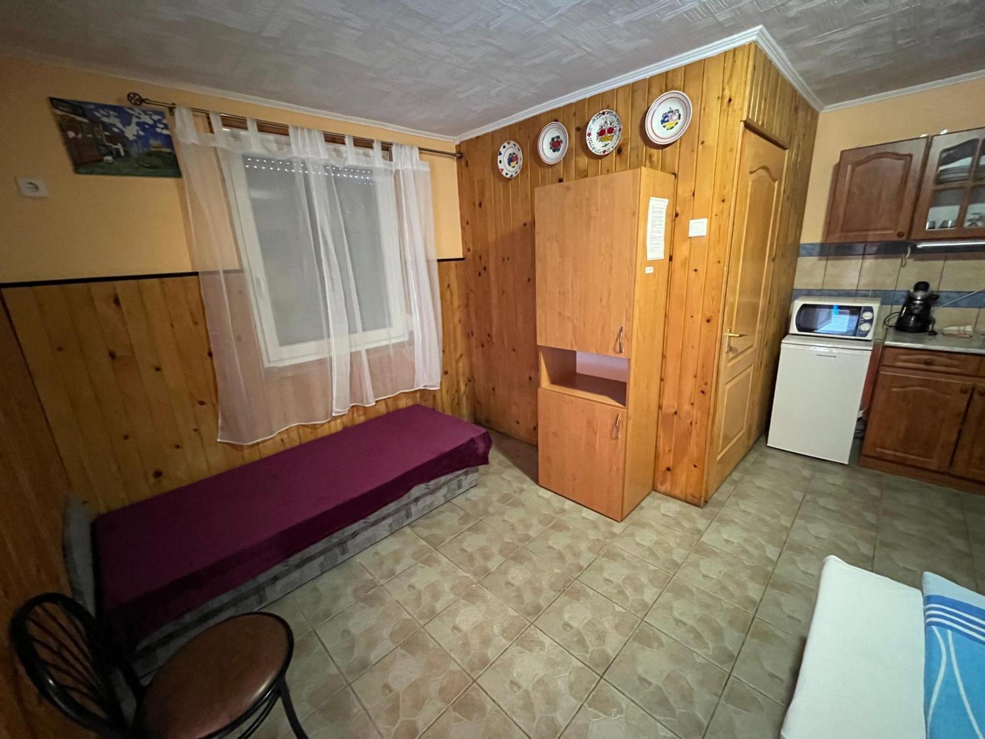 Tiszavirag Apartman Tiszakeszi Zewnętrze zdjęcie