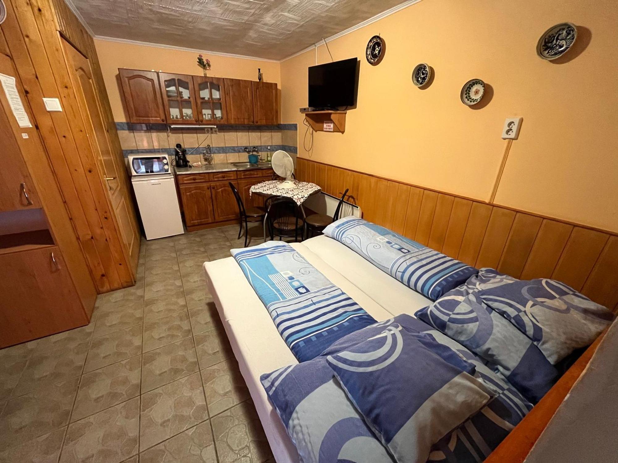 Tiszavirag Apartman Tiszakeszi Zewnętrze zdjęcie